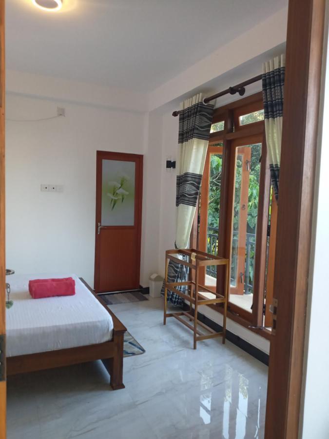Kelum Homestay Kandy Luaran gambar